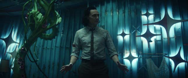 Tom Hiddleston como el antihéroe titular en Loki